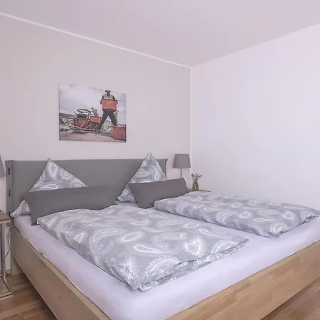 Ferienweingut Luetz Apartment Punderich Room photo