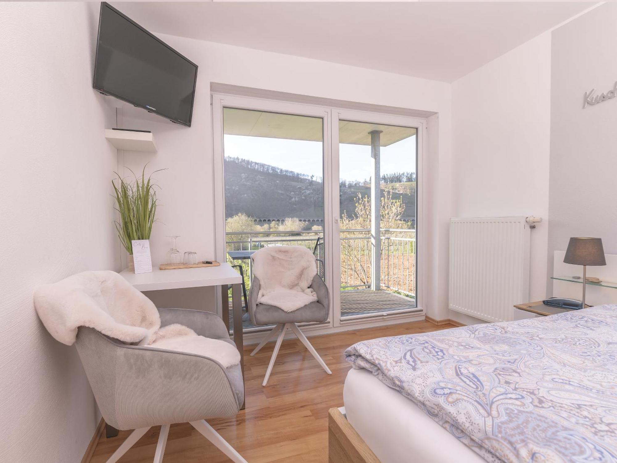 Ferienweingut Luetz Apartment Punderich